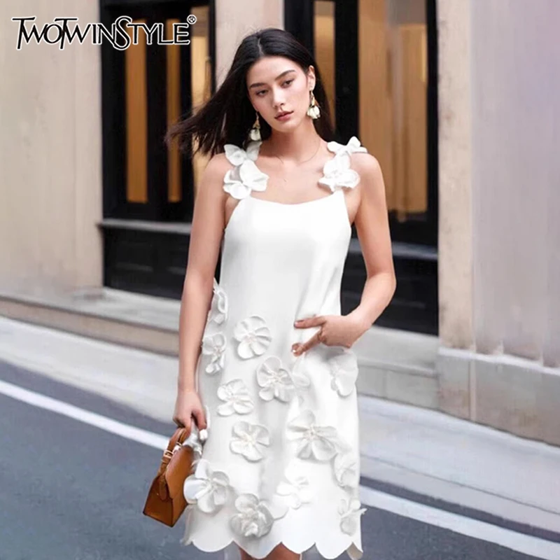 

TWOTWINSTYLE Solid Spliced Appliques Elegant Dresses For Women Square Collar Sleeveless High Waist Minimalist Dress Female New