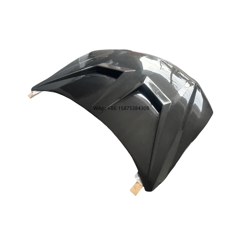 

1016 Style Carbon Fiber Hood for URUS Engine Bonnet