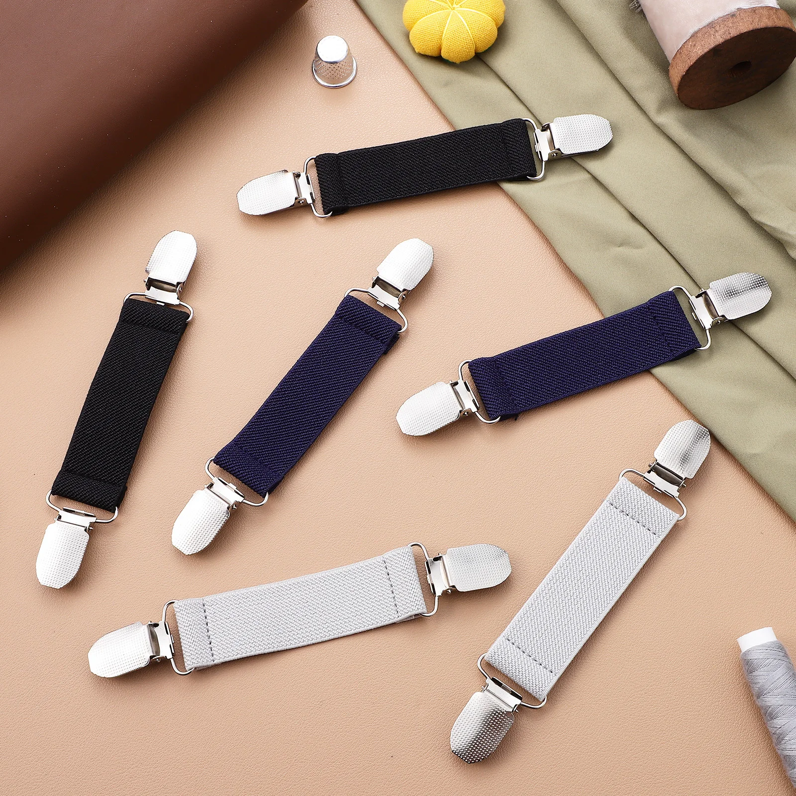 

6Pcs Sweater Clip Shawl Clips Strong Fabric Wide Applicability Dress Cinch Clip Secure Pants Hats Gloves Dress Clips Back Cinch