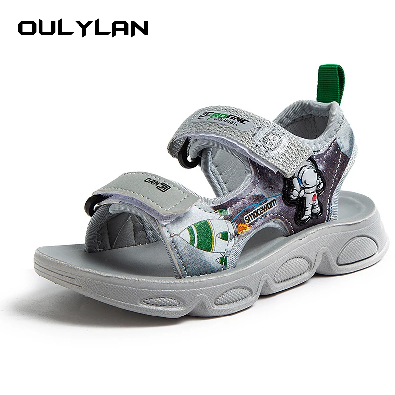 

2024 Summer Boys' Sandals Fashion Outdoor Boys Beach Shoes Students Casual Solid Soft Sole Sneakers Lightweight Children's Shoes