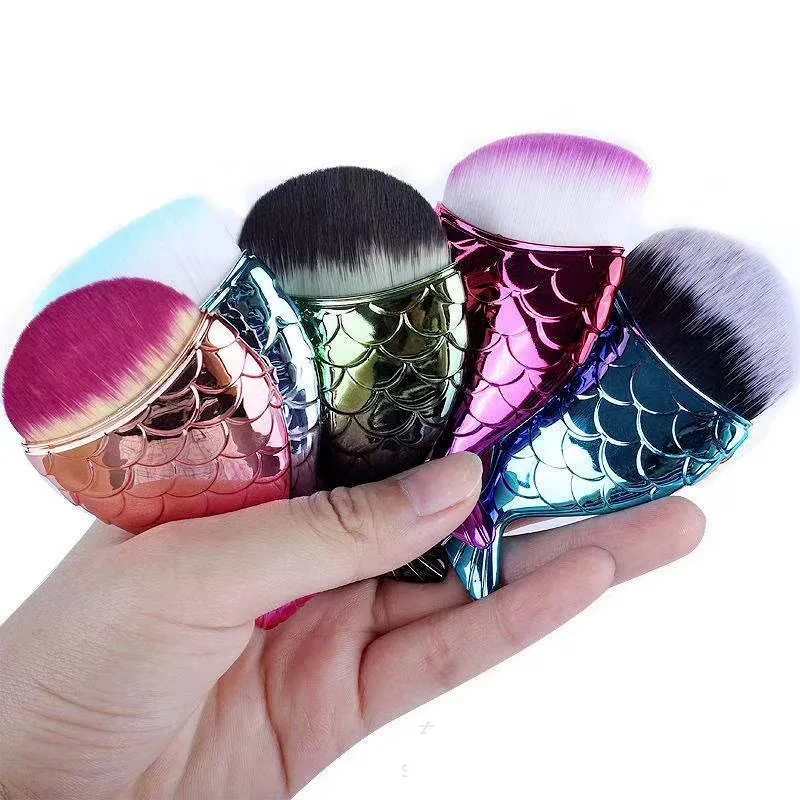 Fish Tail Shape Nail Brush Fishtail Bottom Cosmetic Brushes Soft Cleaning Dust Powder for Nails Care Manicure Tool Nail Brush