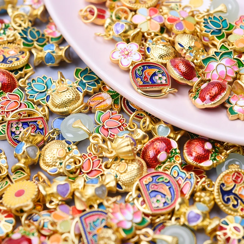 16pcs/Mix Sunflower Butterfly Roses Lotus Pendant Diy Jewelry Making Supplies Alloy Material Handmade 3D Pendants Accessories