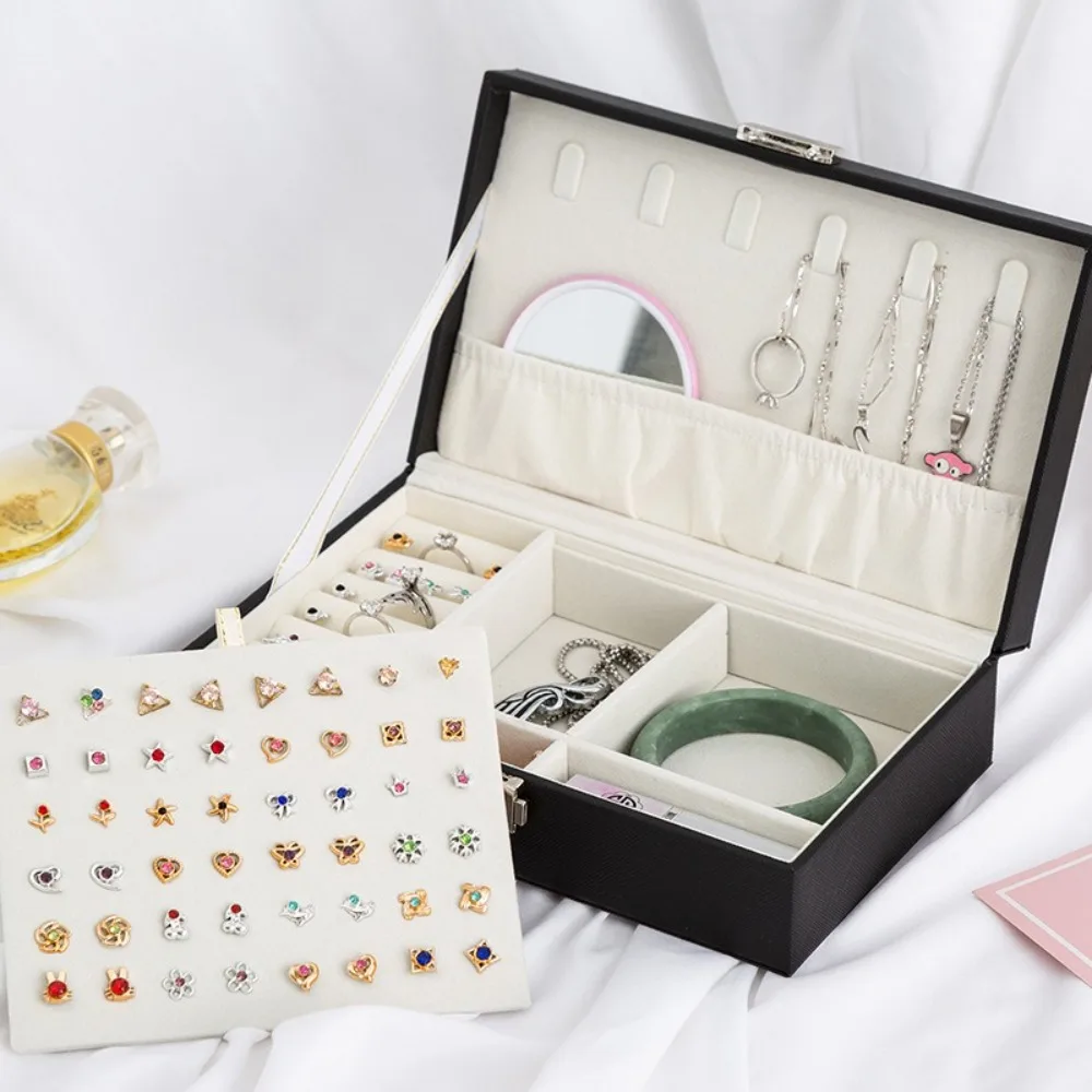 

Large Capacity Lockable Jewelry Packaging Dustproof with Lock Jewelry Box European Style Solid Color