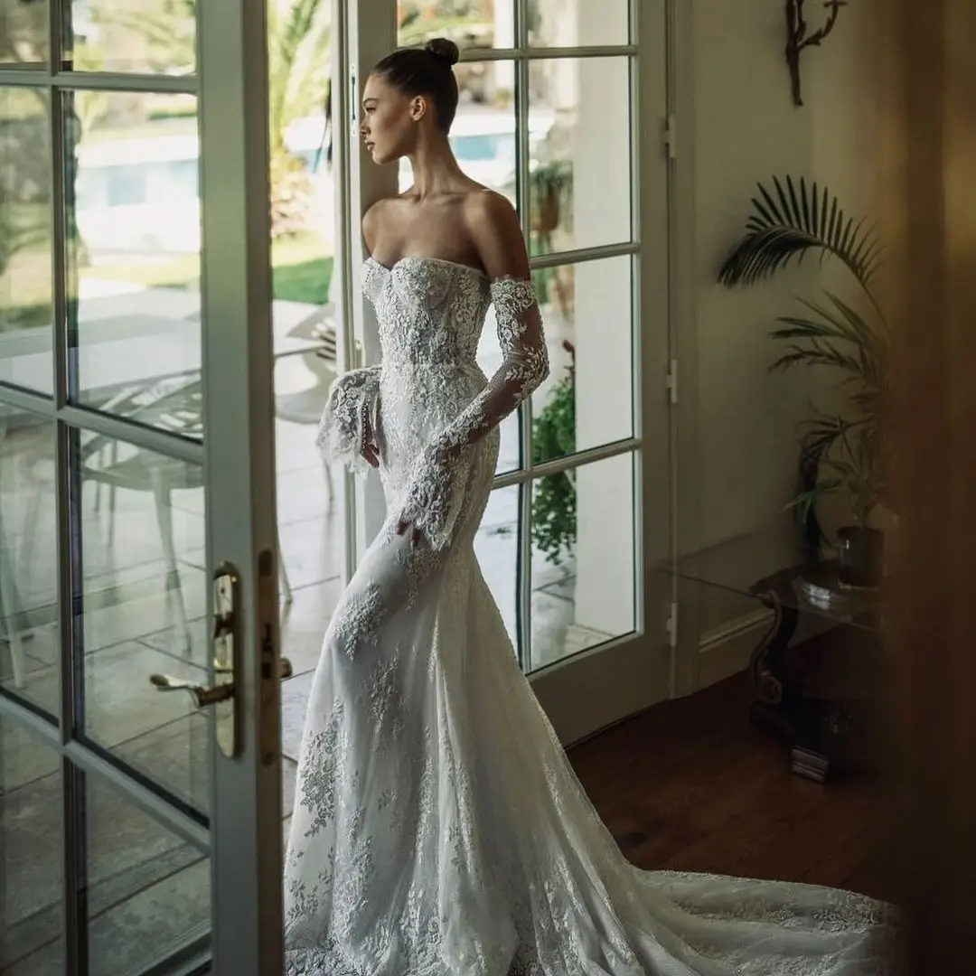 FATAPAESE Customzied Soft Lace Wedding Dress  Off the Shoulder Ivory Tulle with An Elegant Intricate Lace Gown Bridal Mermaid