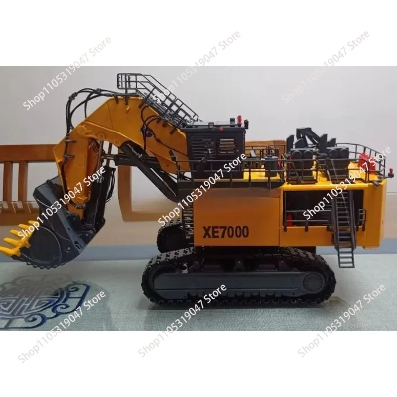 Mining Excavator Model Mining Machine Zinc Alloy Metal 1/50 Ratio XE7000