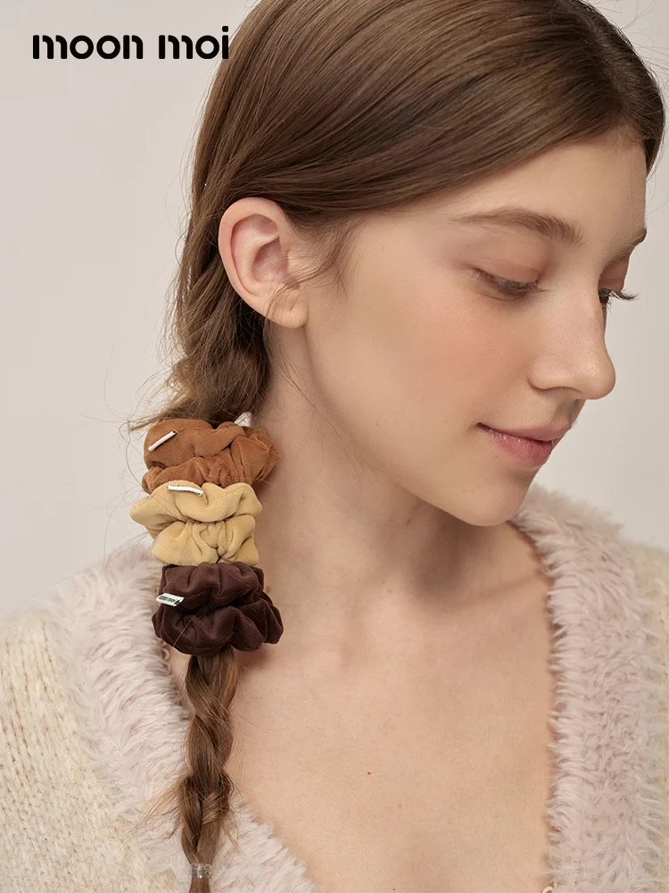 

Daily Use Velvet Small Size Color Ptte Tee Colors Combination Logo Side Label Versatile Hair Ties for Women