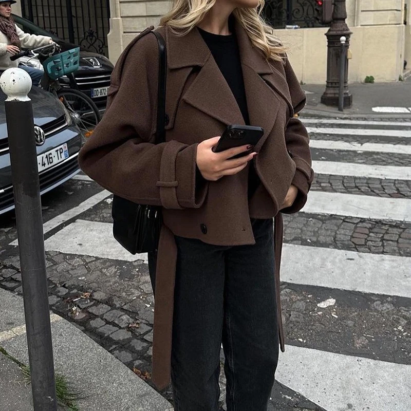 2026 Autumn/Winter New Solid Color Warm Personalized Strap Long Sleeve Woolen Short Coat for Women