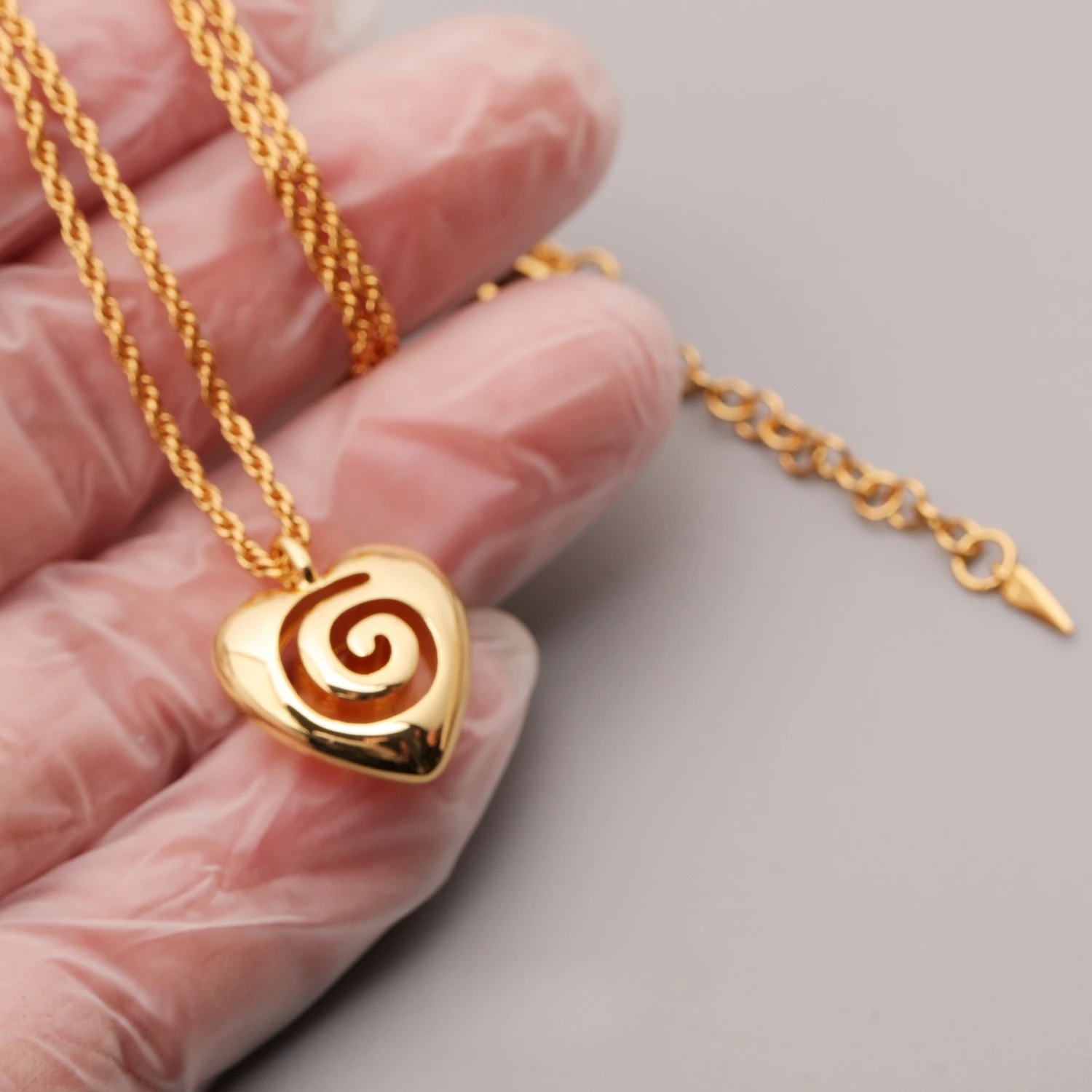 

Swirl Love Heart Necklace Unique Water Ripple Design Fashion Jewelry for Women