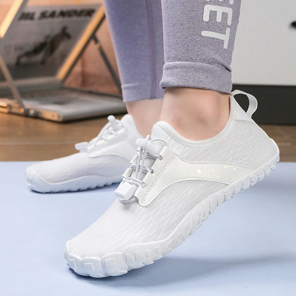 Scarpe da acqua scarpe da spiaggia a piedi nudi scarpe da ginnastica morbide ad asciugatura rapida scarpe da trekking comode antiscivolo traspiranti per uomo donna
