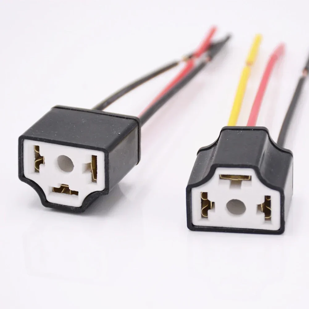 2Pcs 3-hole Ceramic Wire Wiring Bulb Base Light Beam Socket Plug Auto Light Accessories H4 Car Headlight Bulb Lampholder