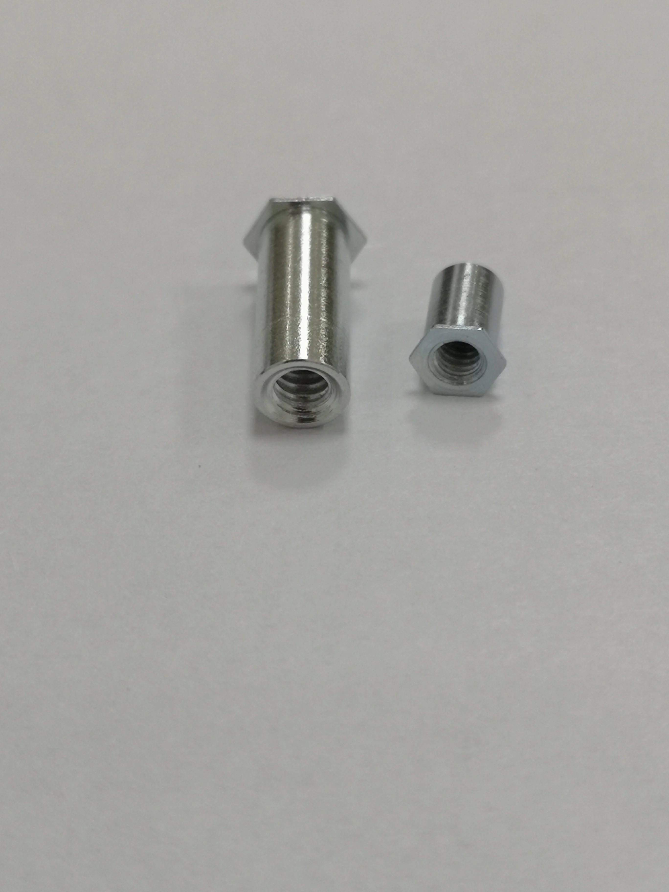 

TSO-6440-090 Thin Head Self-Clinching Threaded Standoffs, Use In Sheet 0.63MM Carbon Steel, Zinc Plating,