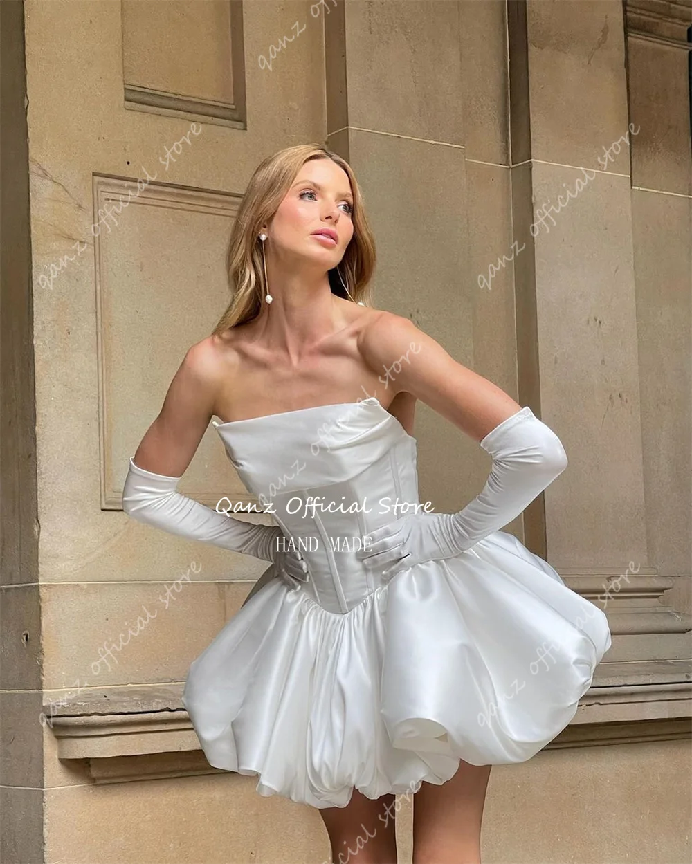 Qanz Moest Party Dresses Strapless Satin Short Fluffy A Line Wedding Dress Backless Ruched No Gloves Vestidos Novias Boda 2024