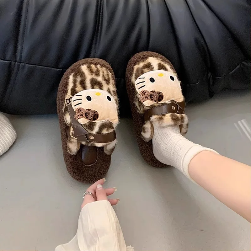 جديد الشتاء المرأة نعال من القطن ليوبارد طباعة مرحبا كيتي دافئ مريح باوتو المنزل المضادة للانزلاق مقاومة للاهتراء النعال