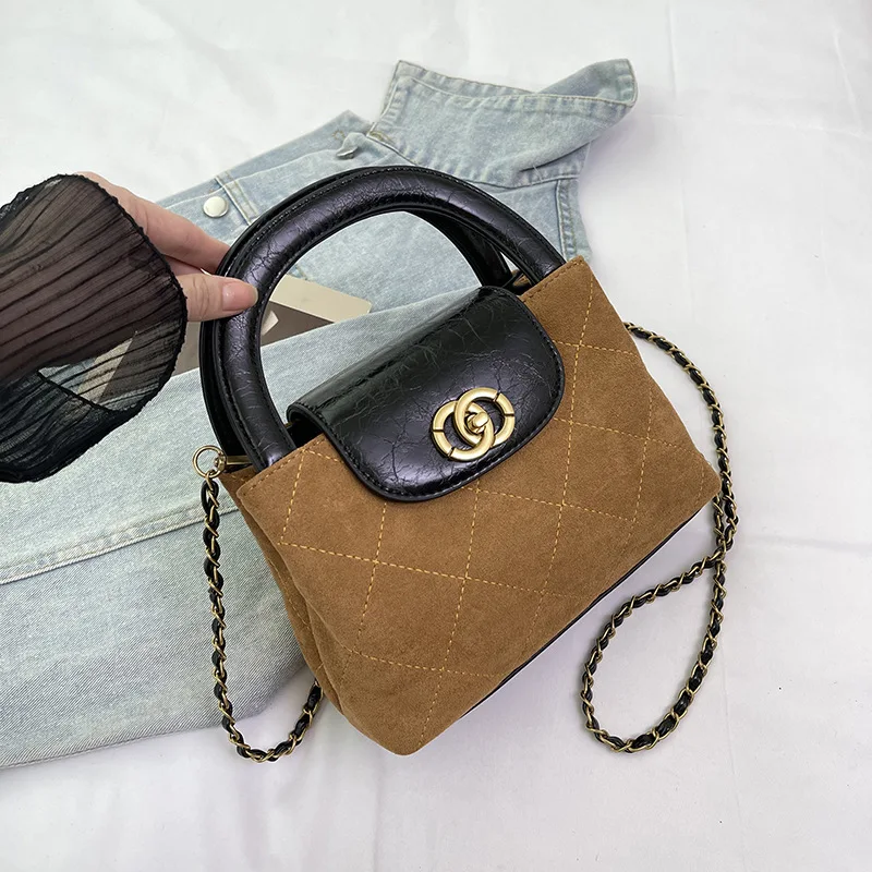 

2025 Trendy Women's Crossbody Bag with Chain Strap, Color Block Design Shoulder Purse, Fashionable & Spacious Tote for Daily Use