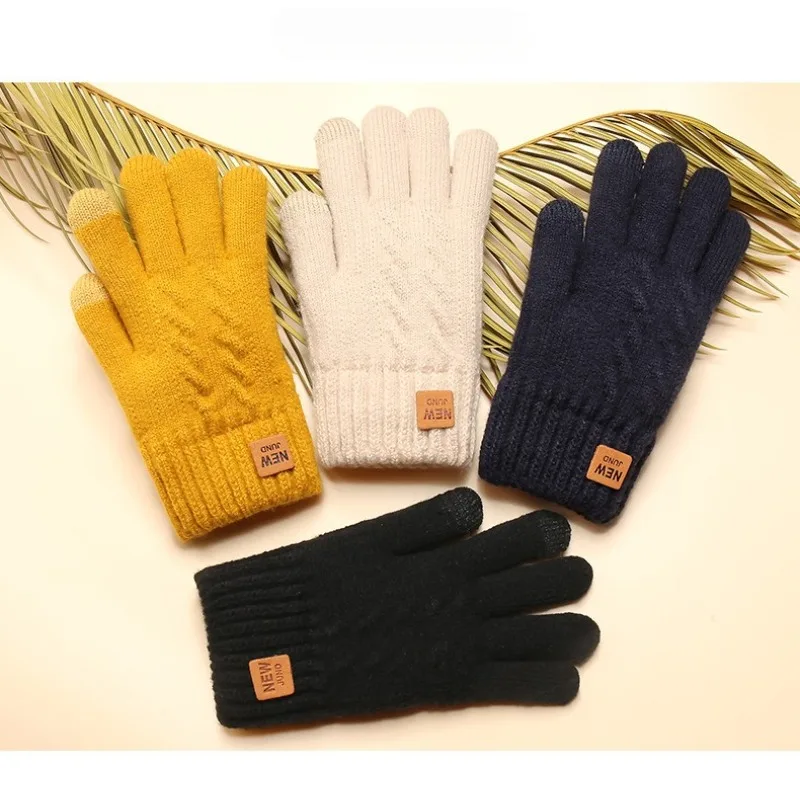 صوف مبطن بالجملة كابل أسود محبوك قفازات الشتاء الدافئة موضة قفازات شاشة اللمس للرجال النساء ركوب الدراجات في الهواء الطلق