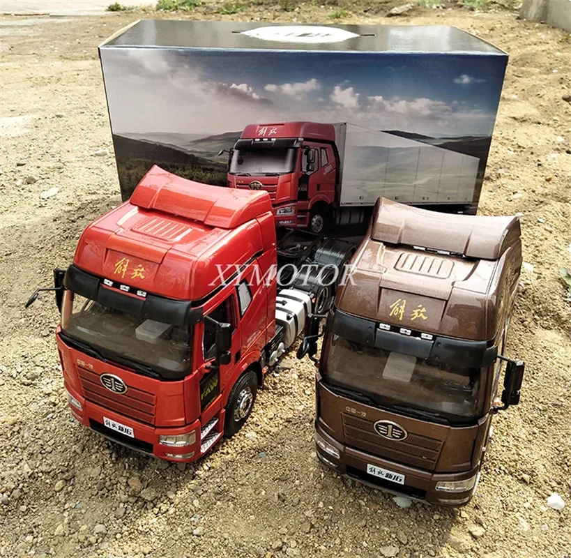 

FAW 1/24 Jie fang Engineering Truck Tractor J6 Diecast Model Car Truck Red/Coffee Toys Hobby Gifts Display Collection Ornaments