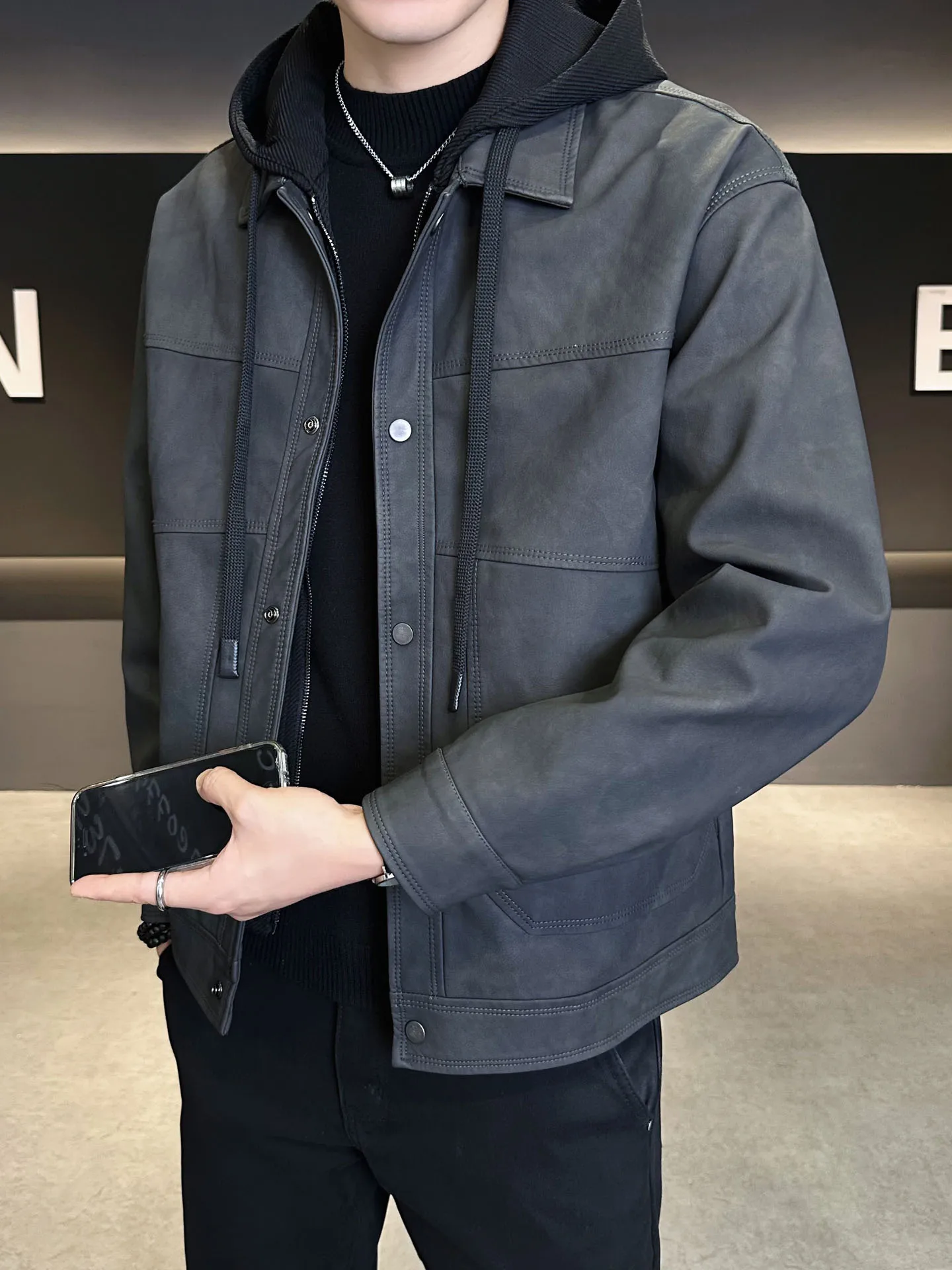 

Осень 2023, мужское модное кожаное пальто со съемным капюшоном, мотоциклетное повседневное городское пальто из искусственной кожи с кетами