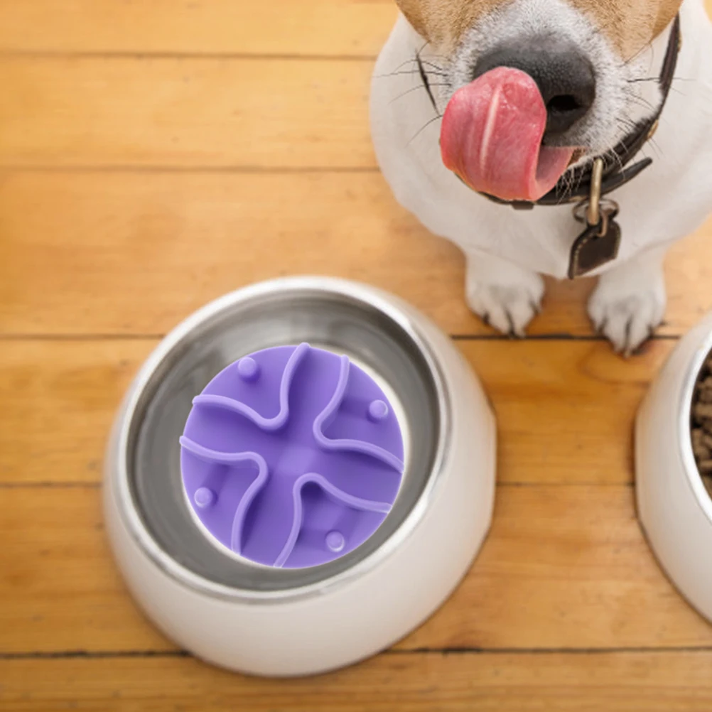 

Slow Feeder Dog Bowl Soft Silicone Pet Supplies Non Slip Suction Cup Small Dogs Cats Household Feeding Insert Wear Resistant