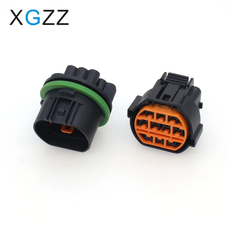 HP066 (GL221) -10021 is compatible with the new Hyundai Kia Reina headlight assembly plug 10P automotive waterproof connector