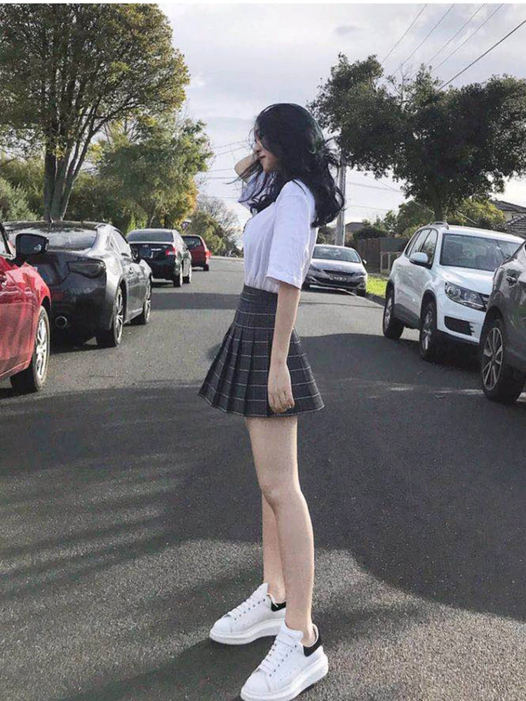 Pleated Skirts 2024 Summer Fashion Women  Mini Korean Style Black Girl  A Line Autumn Check Aesthetic falda corta Plaid Skirt