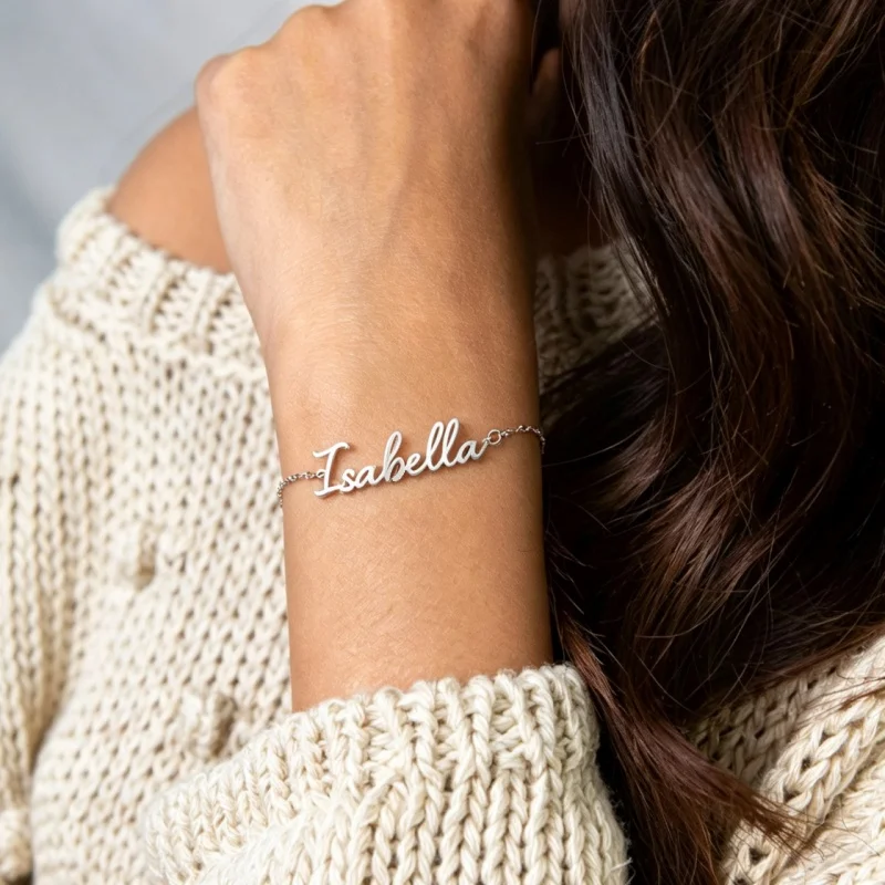 Pulsera minimalista personalizada con nombre de acero inoxidable – Pulsera con letras exquisitas y personalizadas – Regalo para el Día de la Madre o Navidad