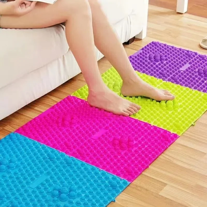 Massage pad plantar finger pressure plate foot massage sensory toy children and adults thickened to relieve tension fun game mat