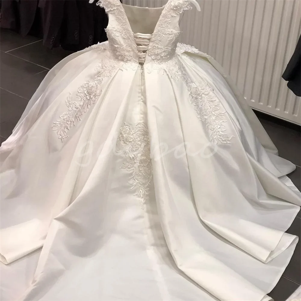 Vestidos de flores para niña, Vestido largo de encaje con cuentas, apliques de primera comunión, cuello redondo, corsé en la espalda, Vestidos de baile de satén, Vestidos hechos a medida