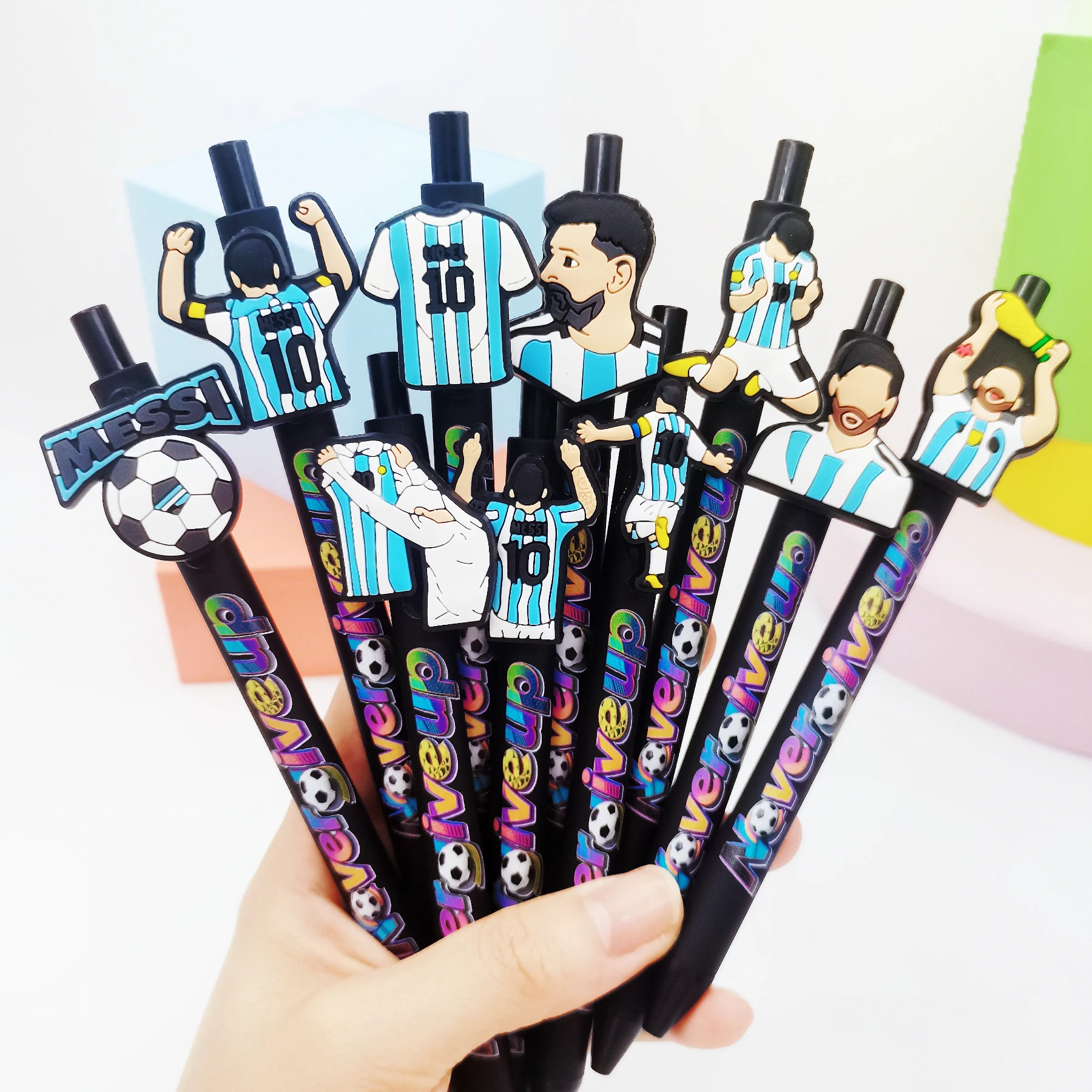

8/12PCS football character theme gender-neutral pen, football character series ballpoint pen, creative gift gender-neutral pen