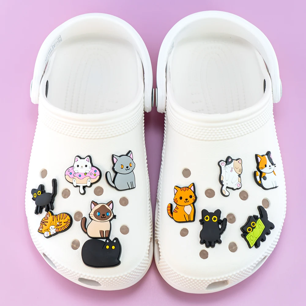 Conjunto de dijes para zapatos de gatos bonitos, decoración de zapatos de estilo Kawaii, accesorios de zueco, alfileres de hebilla, regalo de