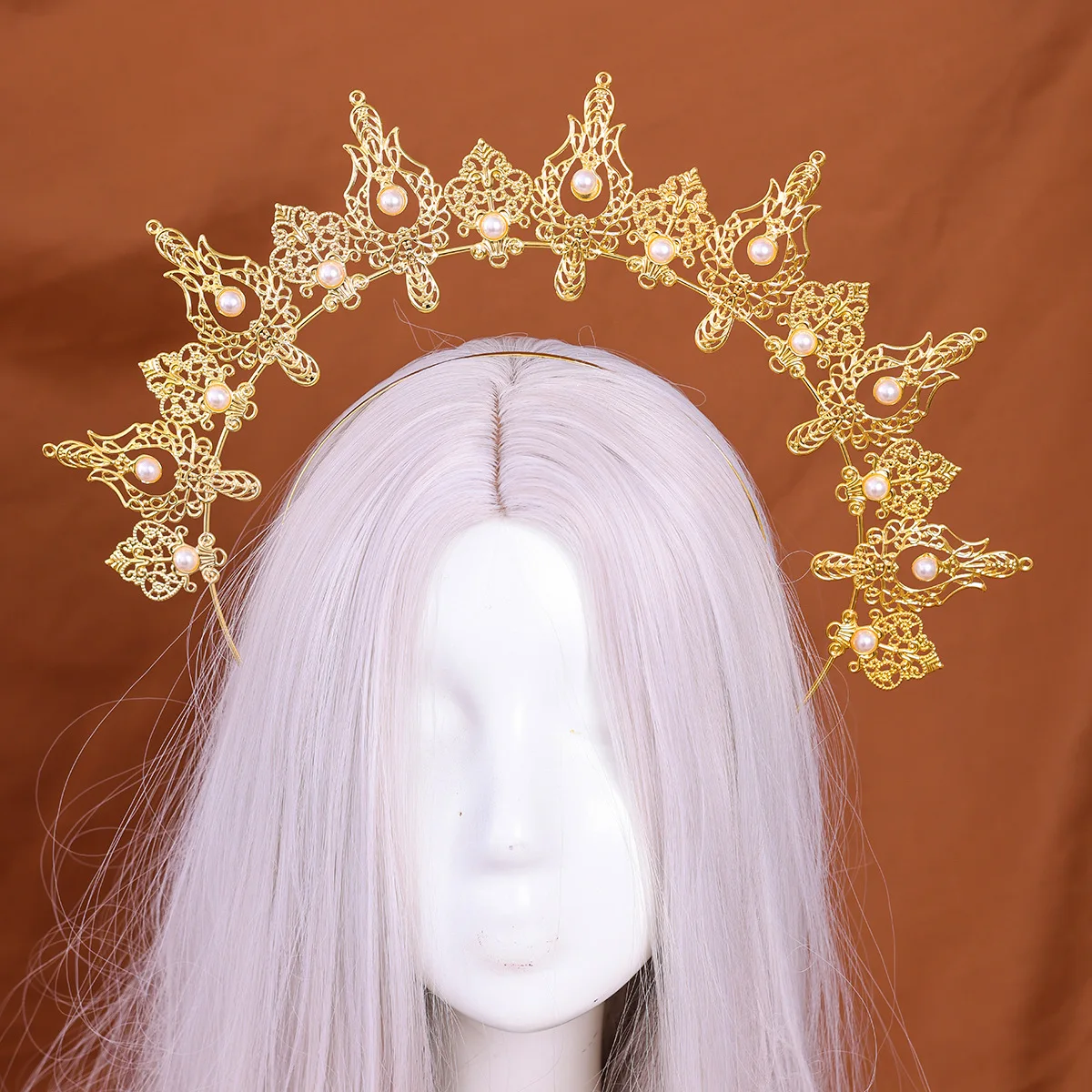 Trendy Divine Halo Women's Baroque Tiara Neutral Exaggerated Eye-Catching Hair Accessory for Party Banquet Holiday image 4