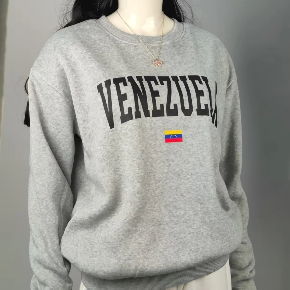 Venezuela Crewneck Pullover Sweatshirt Venezuela Souvenir Gift Venezuela Flag Print Long-sleeved Unisex Sweatshirt