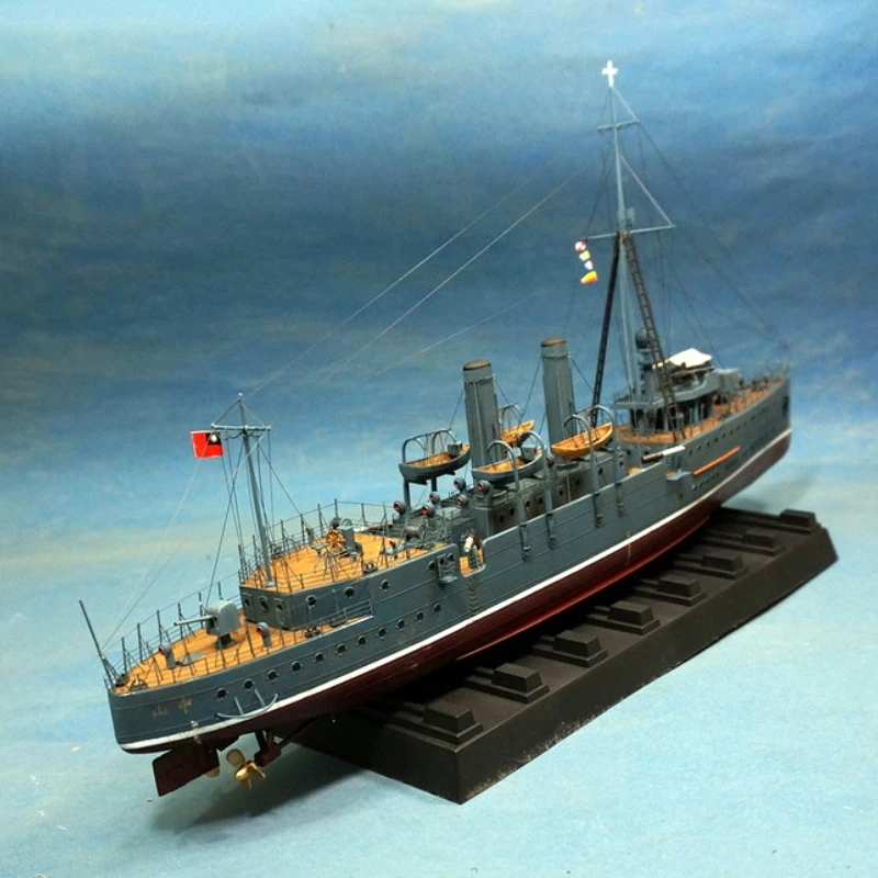 Trumpeter assemblato modello di nave da guerra simulazione 1/150 nave da guerra cinese Zhongshan Battleship modello di nave elettrica