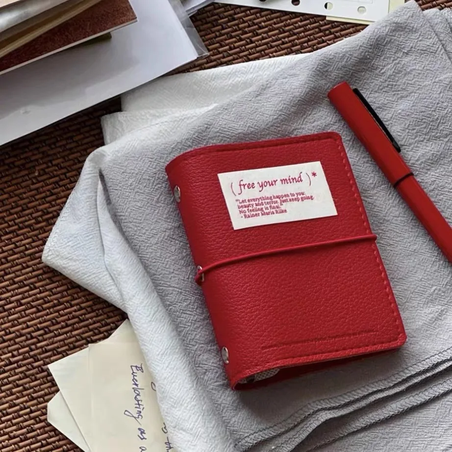 

M5 Soft leather Binder Notebook Aesthetic Travel Journal Portable pocket Refillable Notepad with Adjustable Strap Mini Diary