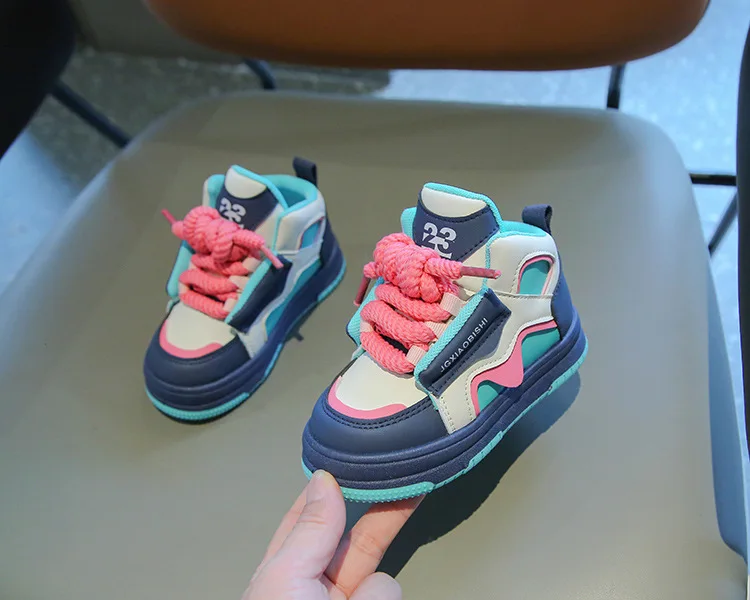 2026 Neue Kinder-Sportschuhe für Frühling und Herbst – Trendige High-Top-Freizeitschuhe für Jungen und Mädchen – Modische Dopamin-Laufschuhe – Detail 13