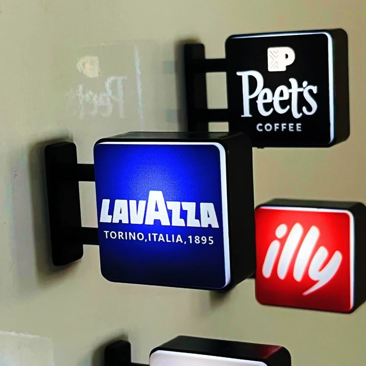 العالم مقهى لافتات مغناطيس الثلاجة صندوق مضيء ساكي متجر النبيذ ديكور المنزل Peets Illy Arabica عرض الشعار المجلس #2