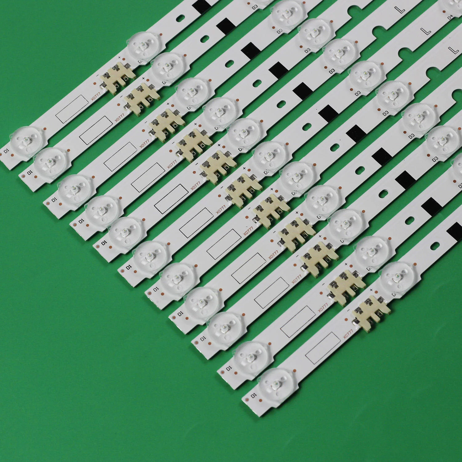 UE60F6100 UE60F6105 UA60F6100 UN60F5500 UN60F6100 UN60F6300 UN60F6350 UN60F6400 LEDバー D2GE-600SCA-R3 D2GE-600SCB-R3 2013SVS60F