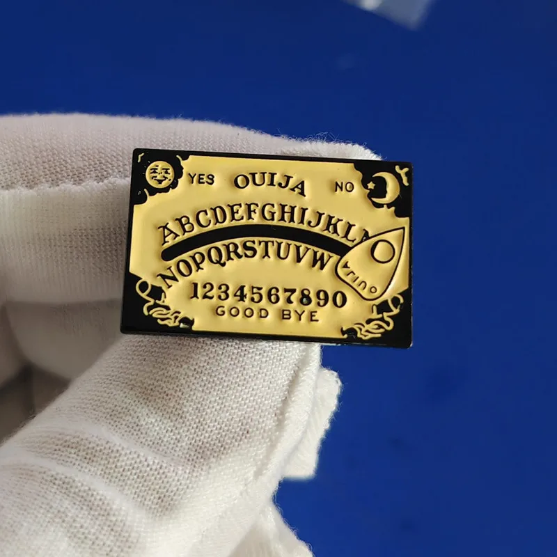 Ouija Board Enamel Brooch Fashion Creative  Moveable To Choose Sun or Moon Badge Party Jewelry Presents for Friends