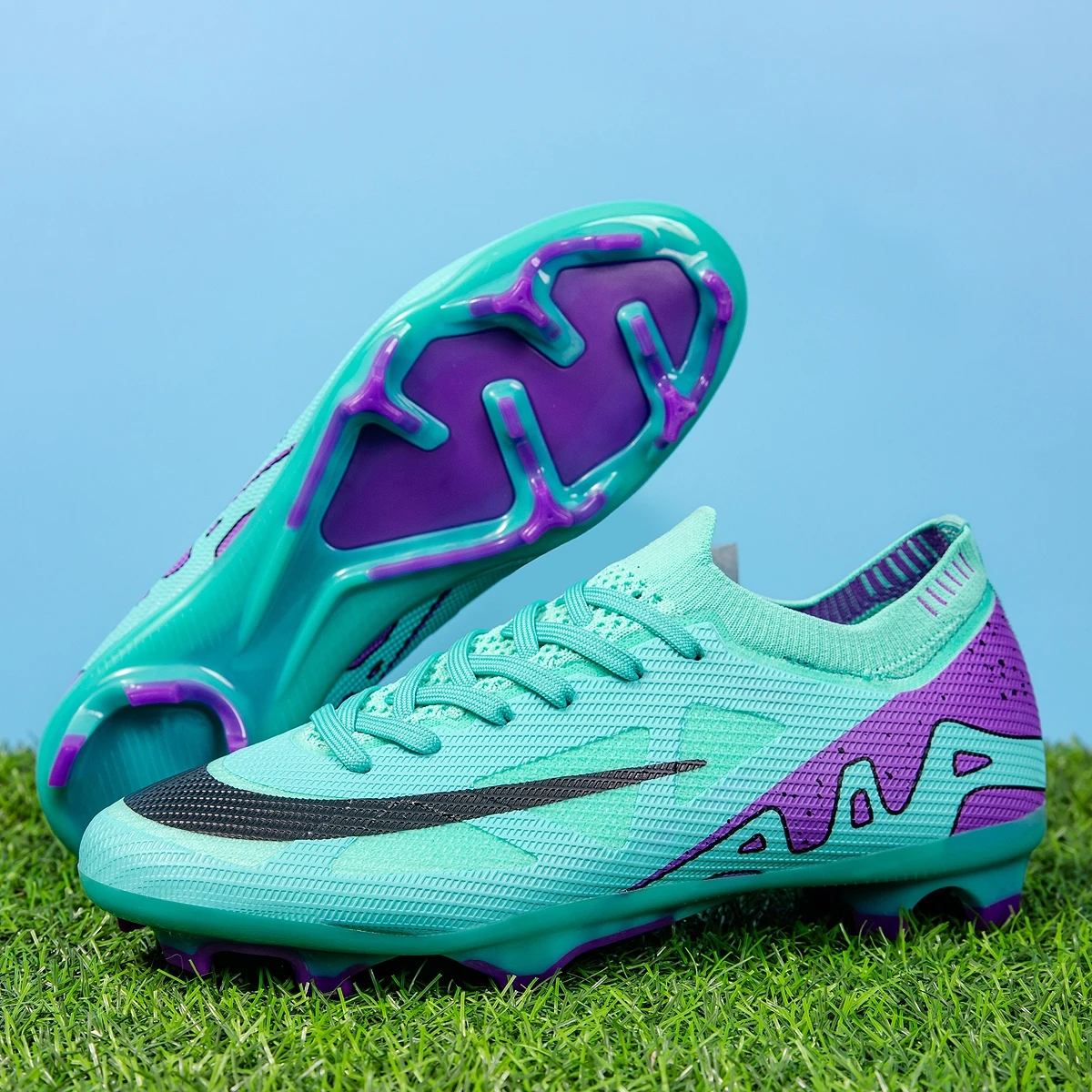 

New Men Football Boots Cleats Match Grass FG/TF Training Ultralight Soccer Shoes Sport Turf Futsal Drop Shipping Top Quality