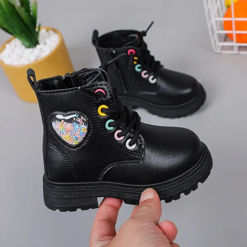 Girls Boots Autumn Winter 2024 New Fashion Versatile Kids Ankle Boots School Korean Style Children's Boots Non-slip Heart Love