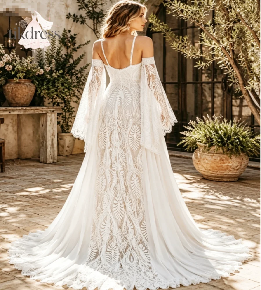 Celtic Boho Wedding Dress Cold Shoulder Bell Long Sleeve Leaf Lace Appliques Chiffon Bridal Gown 2027 Curvy Bohemian High Slit