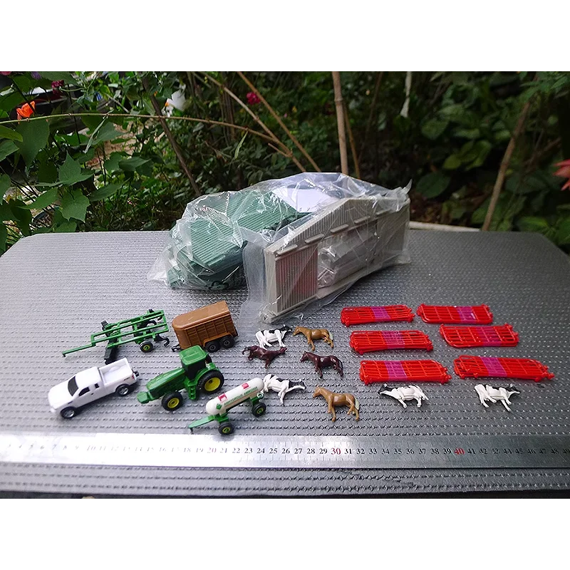 

Литой под давлением ERTL масштаб 1:64 сельскохозяйственный песочный стол сцена набор сплав модель трактора Коллекционная игрушка подарок сувенир дисплей орнамент