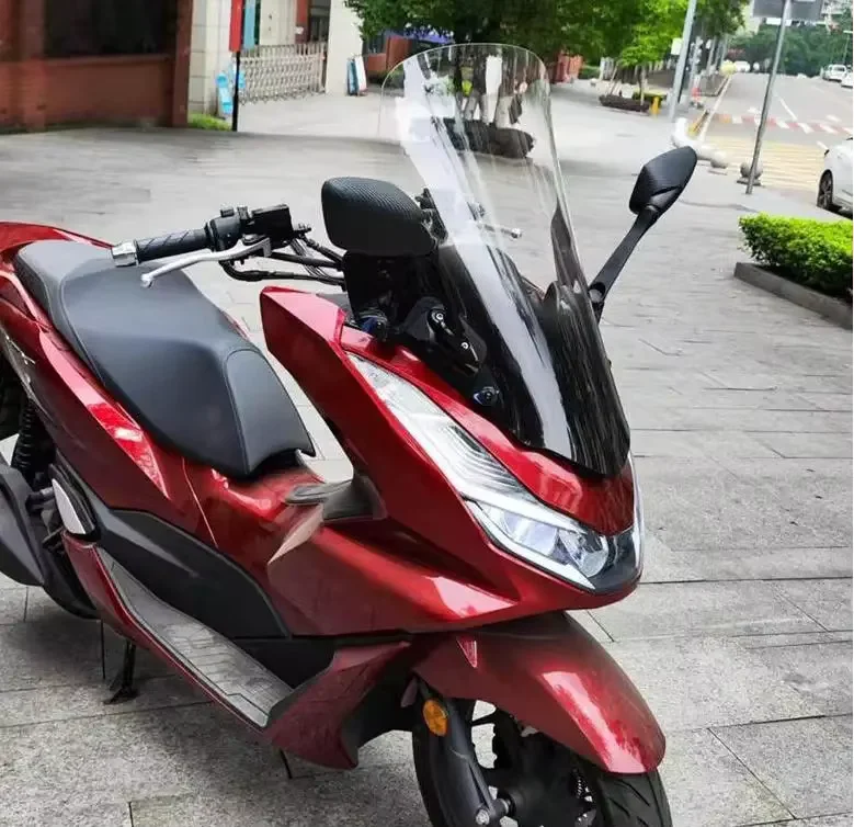 For Honda PCX160 windshield modification parts, windshield glass, high-definition transparent height-adjustable windshield.