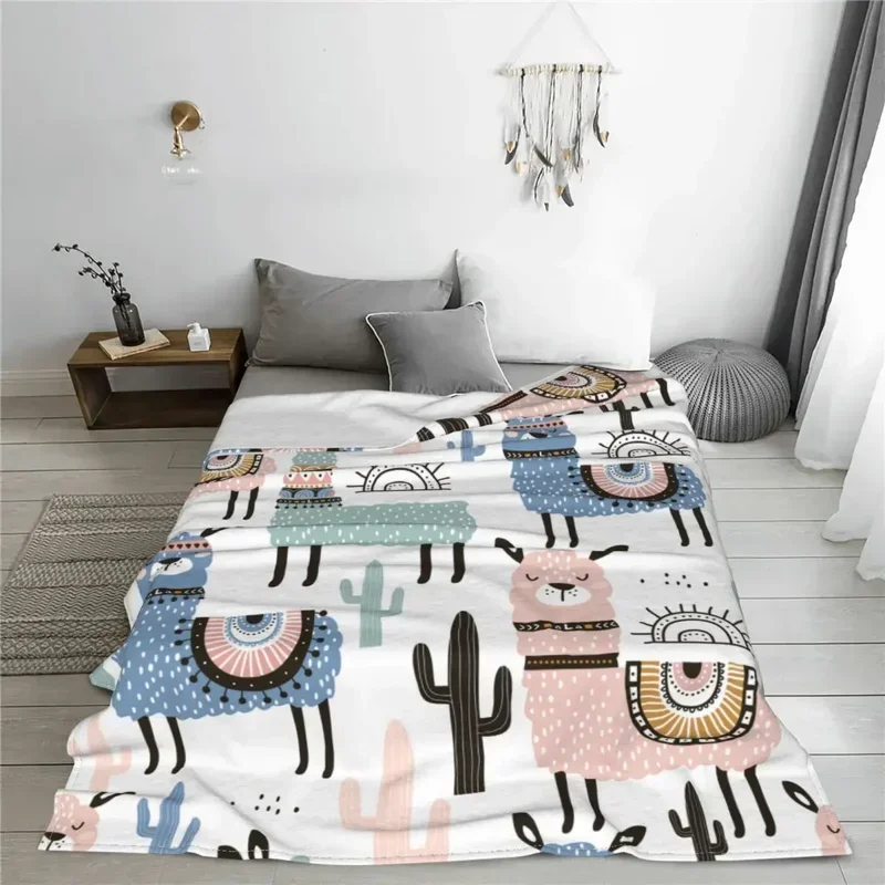 Alpaca Nodic Blankets Cute Cartoon Animal Flannel Awesome Soft Throw Blankets for Bedspread Winter