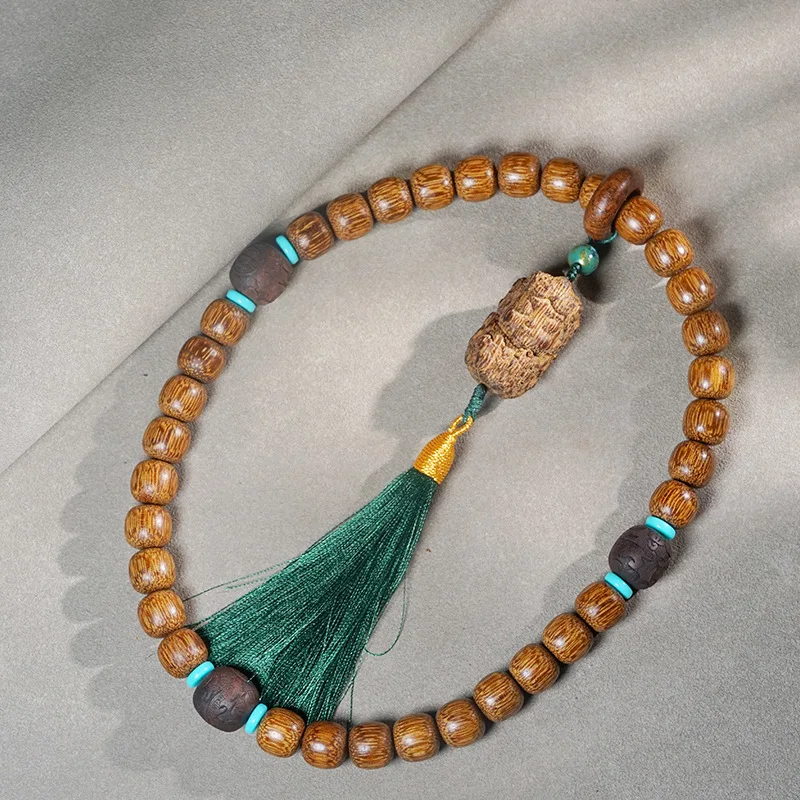

Натуральный белый Chen Xiang Agarwood Barrel Bead Браслет с двойной петлей Молитвенные бусины Коллекционная подвеска для ручной игры Ювелирные изделия