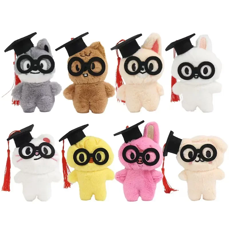 

В наличии: SKZOO Брелок-подвеска «Выпускной сезон» для детей, плюшевая мини-кукла, милый брелок для сумки, подарок детям, подарок на выпускной