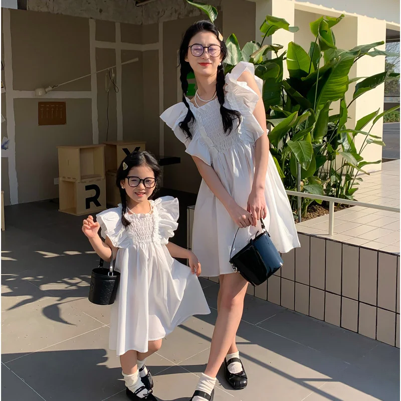 Family Clothing Summer New Mother Flying Sleeve White Dress Mom and Daughter Matching Clothes Girl Beach Dress Baby Girl Clothes