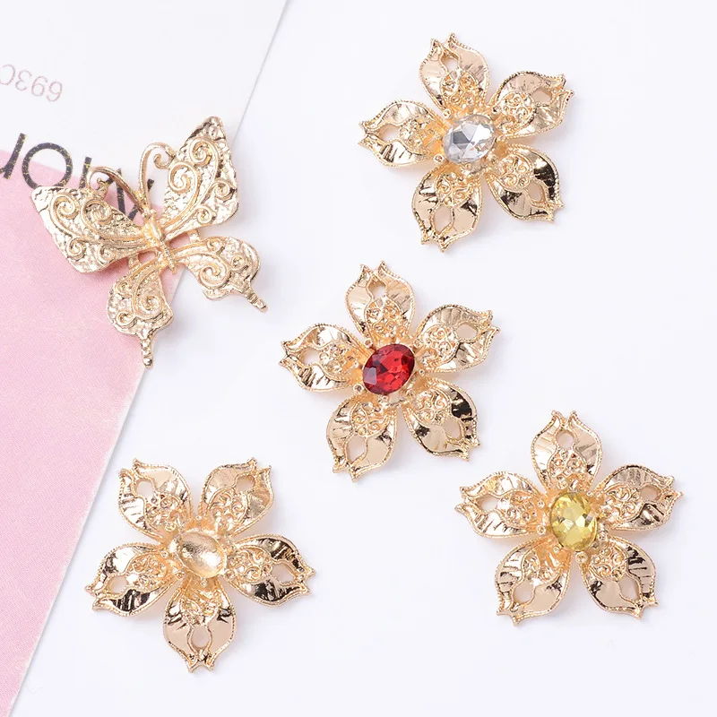 

100Pcs sets DIY handmade light luxury clothing, bags and accessories inlaid with five-petaled flowers butterfly wholesale sale