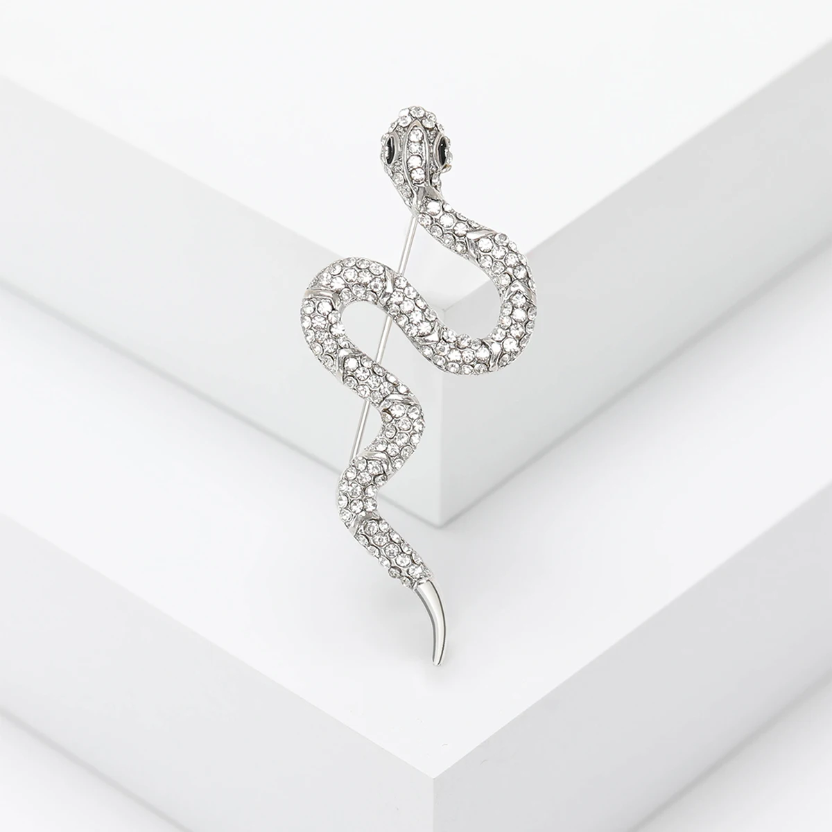 Shiny Rhinestone Snake Brooches for Women Unisex Animal Pins 6-color Available Casual Party Accessories Gifts