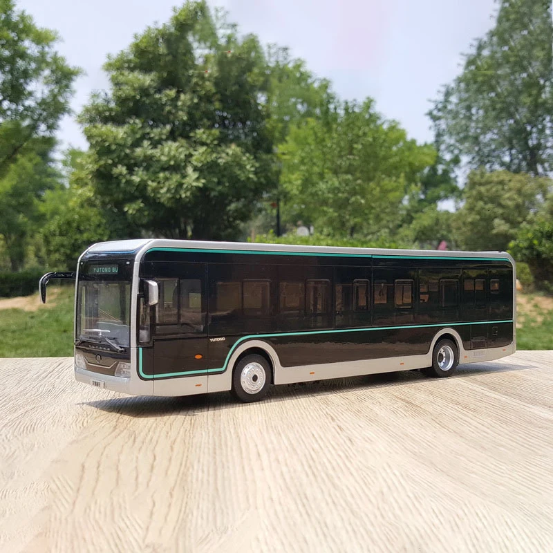 Diecast 1:42 Scale Yutong U12 Shanghai Public Transport Pure