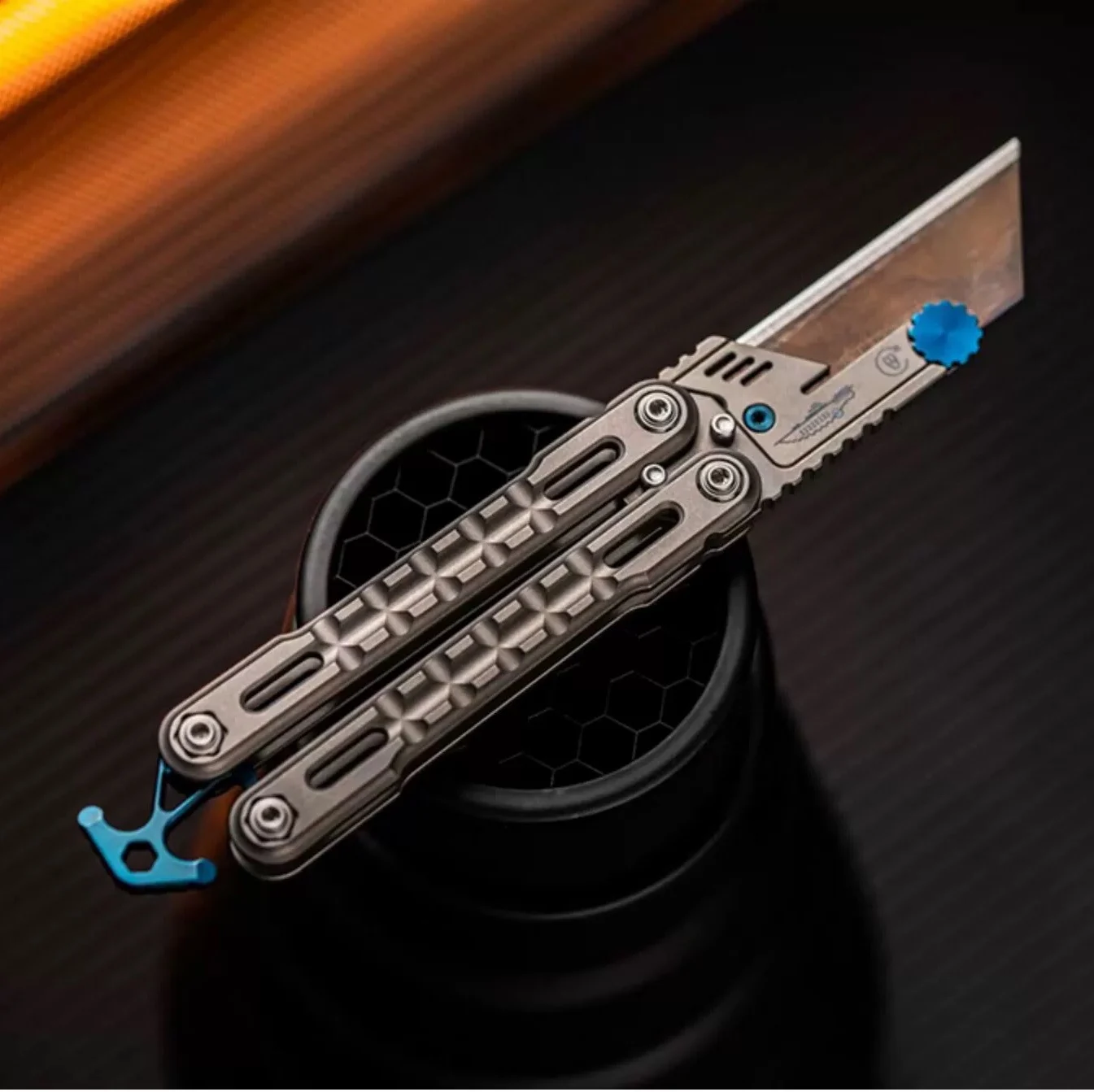 Moyeworks BALY CUTTER 3.0 True Color Multifunctional Outdoor Quick Release Structure Titanium Alloy EDC Paper Folding Knife